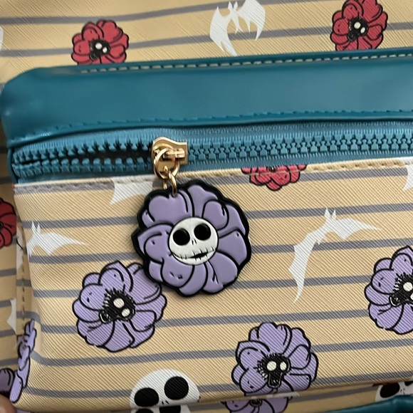 Disney Tim Burton’s THE NIGHTMARE BEFORE CHRISTMAS little back packnew with tags - Picture 2 of 4